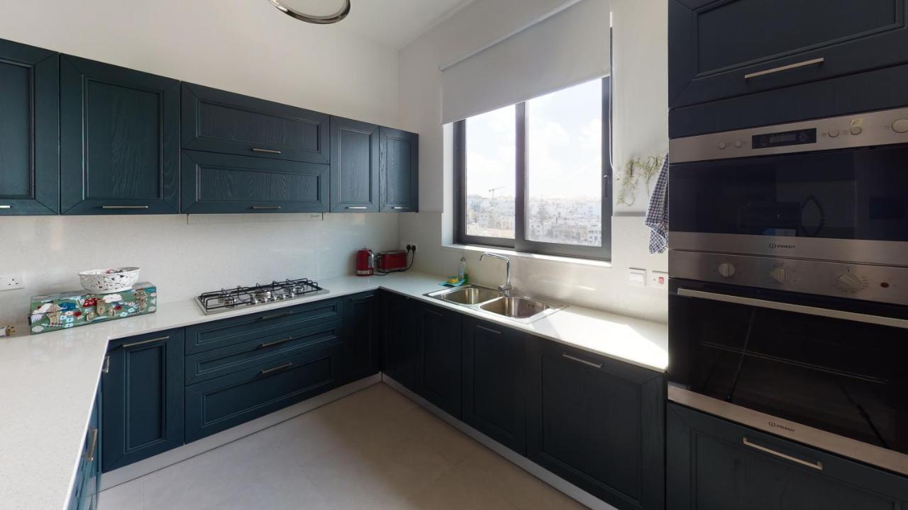 St Julians Central Luxury Apartment Saint Julian's Екстериор снимка